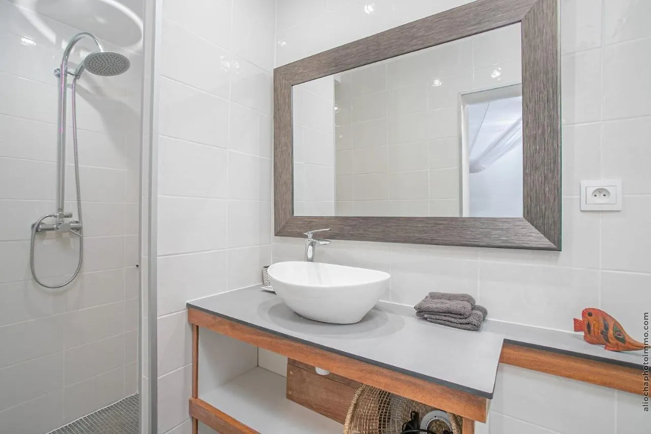 Villa Canopee Apt 2 - Vue Mer & Spa Prive Les Trois-Ilets Martinique